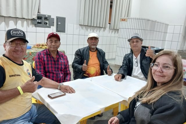 Foto do encontro ENCONTRO DE FUSCAS E VEÍCULOS ANTIGOS DE IVINHEMA, Ivinhema/MS